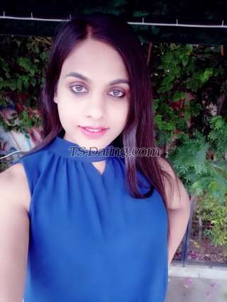 trans girl Diviya19 6981196