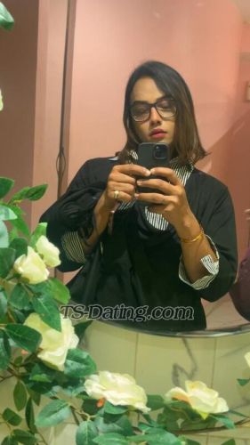 trans girl DiyaMishra 1183263 trans girl DiyaMishra 1183263