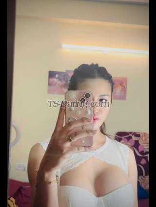 trans girl Dolly06 7938410 trans girl Dolly06 7938410