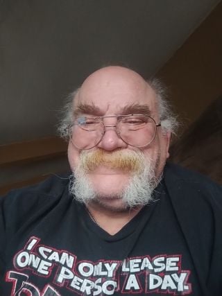 EddieG4U dating ad