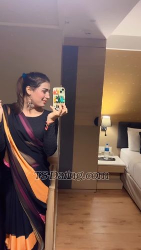 trans girl Ellaxx23 2794202