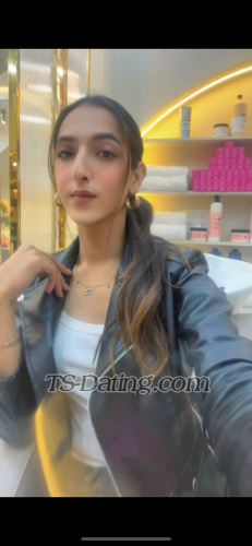 escort transexuelle / Ellish / Inde