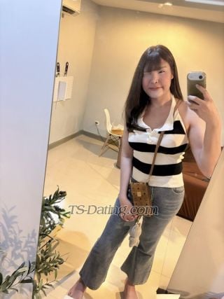 trans girl Emily45334 5947469 trans girl Emily45334 5947469