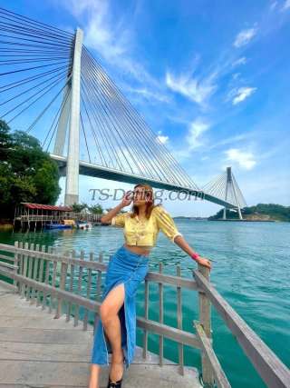 trans girl ErinHawt01 9579688 trans girl ErinHawt01 9579688