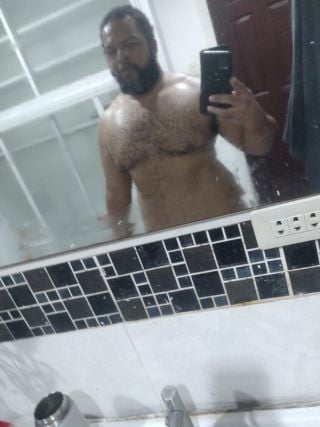 Hombre / Esseduss / Filipinas