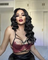 Estefania94 Marbella Transex Bonjour à tous! Je suis Estefanía Bracamontes, exquise déesse vénézuélienne, je me présente devant vous. Ma personnalité est un mélange fascinant de curiosité, de créativité et d'authenticité, et je suis ravie de partager un peu de mon essence avec vous. La curiosité fait partie intégrante de ma vie. Je cherche toujours à apprendre quelque chose de nouveau, à explorer de nouveaux endroits et à rencontrer des gens intéressants. Je crois que la connaissance et l'aventure sont au coin de la rue. La créativité est ma forme d'expression. L'authenticité est l'une de mes valeurs les plus importantes. J'apprécie la sincérité et la transparence dans tout ce que je fais et je crois qu'être soi-même est la clé pour établir des liens authentiques... !! Contactez-moi et partageons des moments pleins de curiosité et de créativité ! INSTAGRAM @Estefania.Bracamontes Plancher climatisé Accompagnateur lors de dîners et lieux VIP osez vivre une expérience inoubliable Je ne sers pas les couples Je ne sers pas les femmes Les personnes peu instruites, seules les personnes intéressées et solvables devraient s’abstenir.