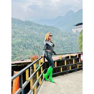 trans girl ExoticaEva 8858716