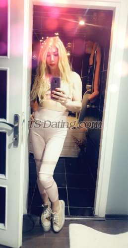 trans girl EzberBozan 3726034 trans girl EzberBozan 3726034