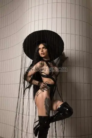 Shemale ellatransgender 3384350