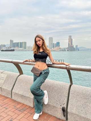 trans girl Sintyadian 0905947