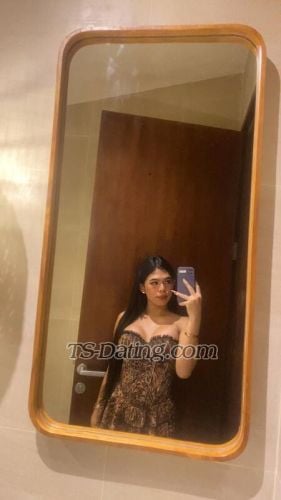 trans girl Farahaulia 3461001