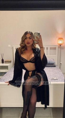 trans girl Fragoso 5690433