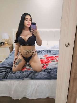 trans girl Fridaynight99 0093573