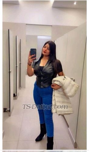 trans girl GarimaSingh 6028962 trans girl GarimaSingh 6028962