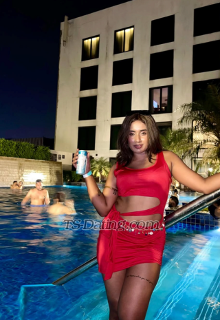trans girl Genzjulia 2470192