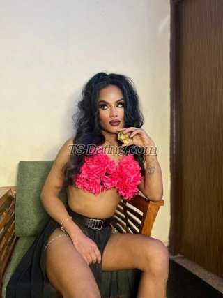 trans girl Glossy69 4179937 trans girl Glossy69 4179937