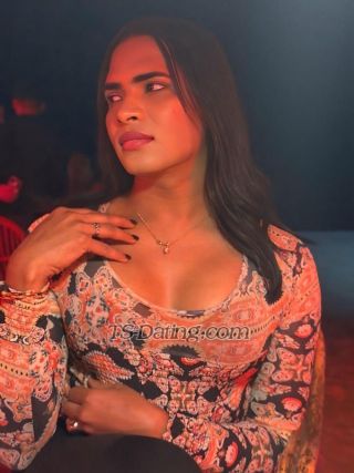 trans girl Goldy24 0393441 trans girl Goldy24 0393441