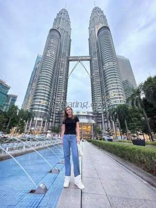 trans girl Guitar55 4035309