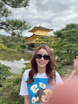 trans girl Guitar55 9141063