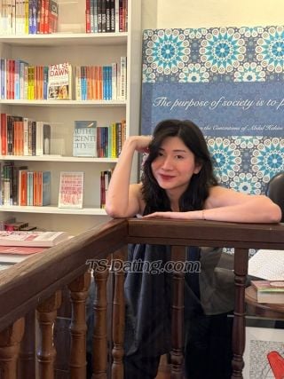 trans girl giselepayom 9499755