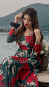 glow Noida TS escort 