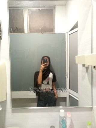 trans girl HASTRISYAH 0019785