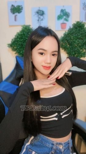 trans girl Hanylatif 5912019 trans girl Hanylatif 5912019