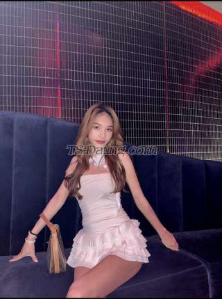 trans girl Happytogather 5004231 trans girl Happytogather 5004231