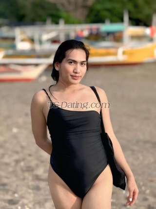 trans girl Heavenlyyy25 5476840