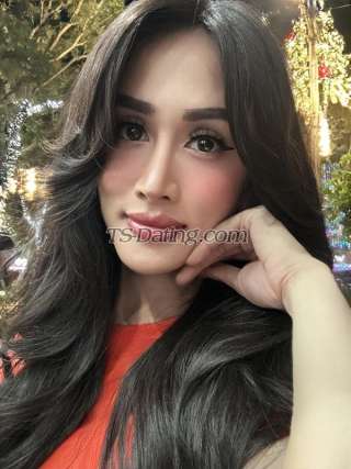 trans girl HelenVN 1060781