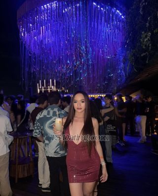 trans girl Hennysy 6055164