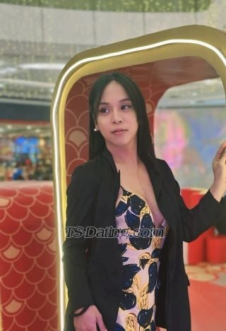 Shemale-HeraLicious-9695303 