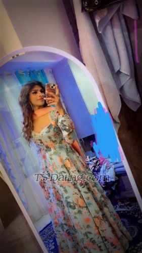 trans girl HeyYana 2548540