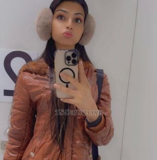 Shemale-HezalTGirl-9377509 