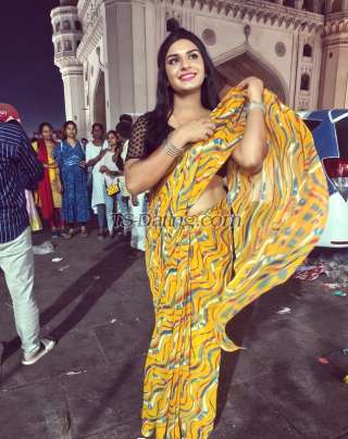 trans girl Honeysonu 2550020