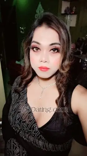 Shemale HotZeenat 0176391 Shemale HotZeenat 0176391