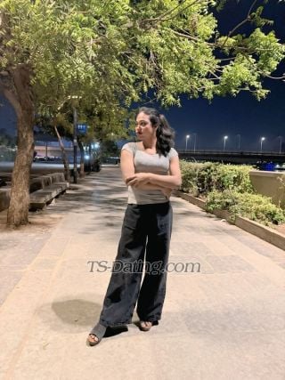 trans girl Hotisha 8465725