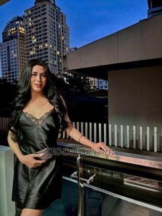 trans girl Hotnatalie 9720451