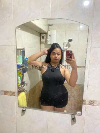 trans girl HugeCockYunah 5012716 trans girl HugeCockYunah 5012716