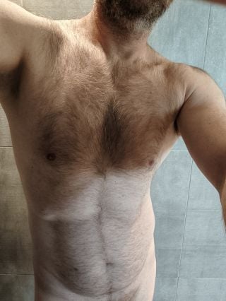 hairyshyguy-3243036