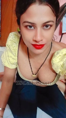 trans girl hotMisti 6732940