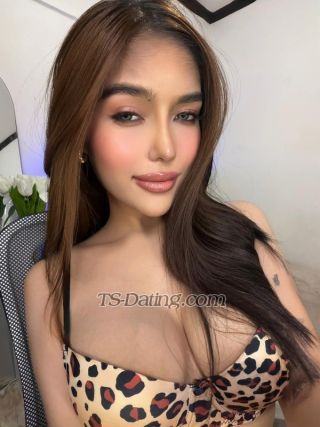 trans girl humpreylopez 6681018 trans girl humpreylopez 6681018