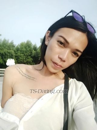 trans girl ICE96 4010432