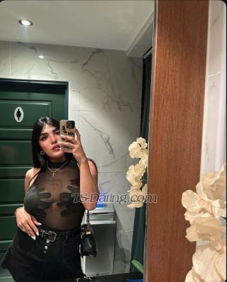 trans girl IMMADISON 0762440 trans girl IMMADISON 0762440