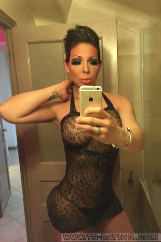 trans girl ISALATINA 8862797 trans girl ISALATINA 8862797