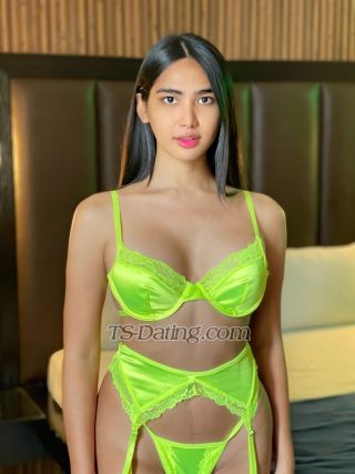 trans girl IamAriella 7600988 trans girl IamAriella 7600988