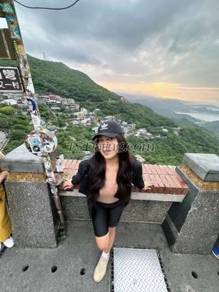 trans girl IamLBdawn 5947262