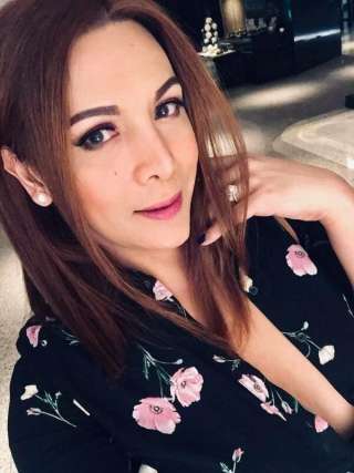 Transsexuelle (non-operee) De Chine