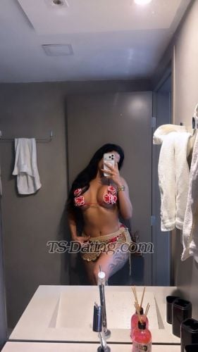 trans girl Imolakhalifa 9381745
