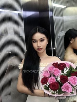 trans girl Irinsrisamang 5227085